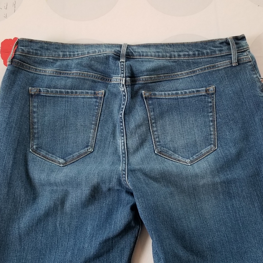 Women's Old Navy denim jeans sz 16 Long
